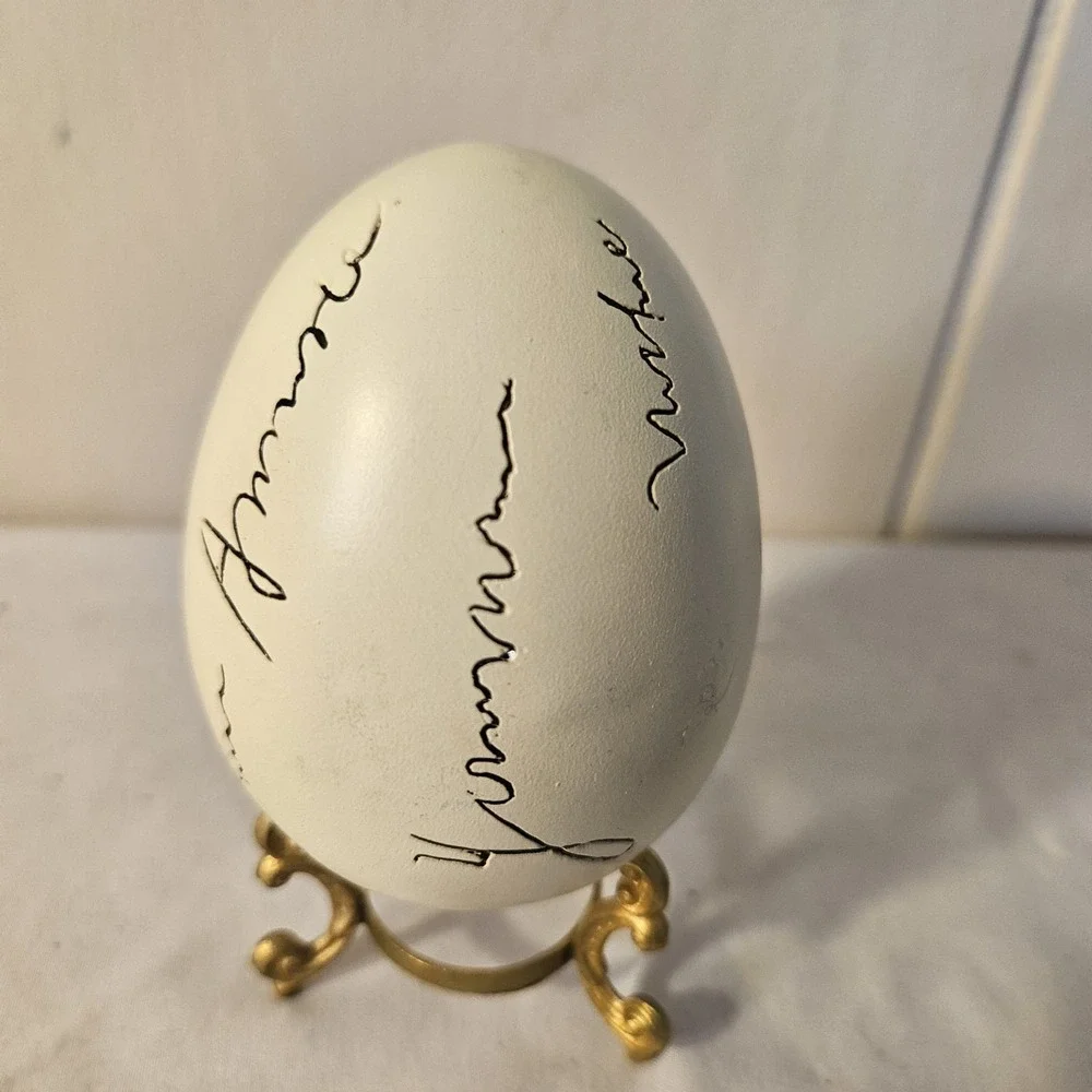 Painted European Robin Bird Decorative Egg Vintage Cottagecore Spring 3'